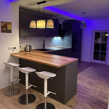 Haus Fuer 6 Personen Ausgestattet, Wifi , Netflix, Smart Tv