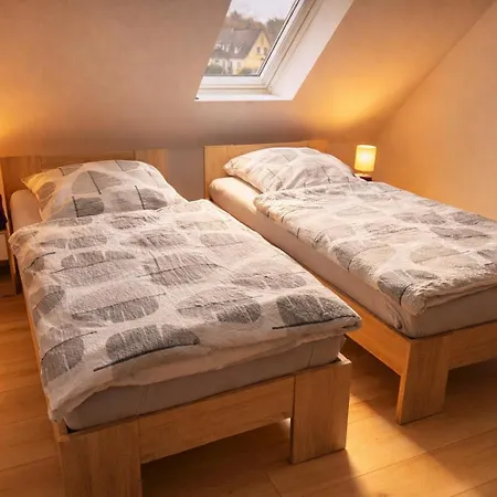 Вилла Haus Fuer 6 Personen Ausgestattet, Wifi , Netflix, Smart Tv *