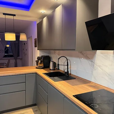 Haus Fuer 6 Personen Ausgestattet, Wifi , Netflix, Smart Tv * Ноймюнстер