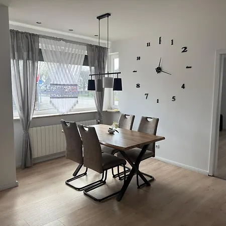 Haus Fuer 6 Personen Ausgestattet, Wifi , Netflix, Smart Tv