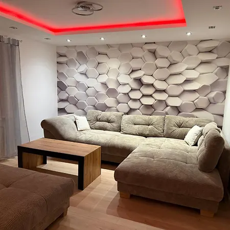 Haus Für 6 Personen Ausgestattet, Wifi , Netflix, Smart Tv * Neumünster