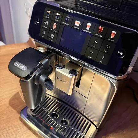 Вилла Haus Fuer 6 Personen Ausgestattet, Wifi , Netflix, Smart Tv *