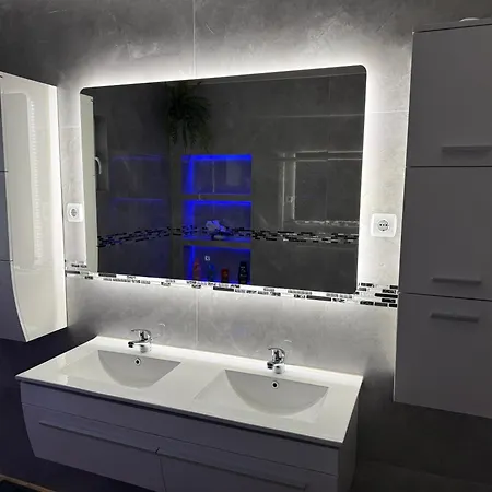 Haus Fuer 6 Personen Ausgestattet, Wifi , Netflix, Smart Tv